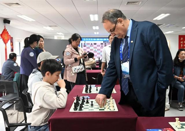 棋后博弈！“这将是一场载入史册的较量”(图4)