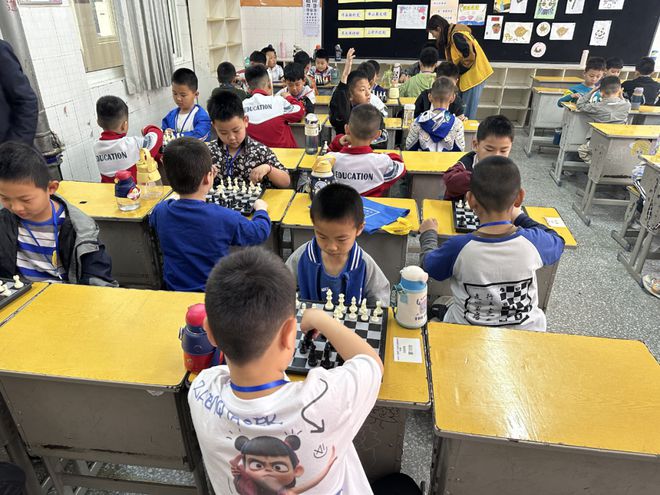 2025冠县第十五届全民健身运动会暨冠县第三届国际象棋等级赛开幕(图4)