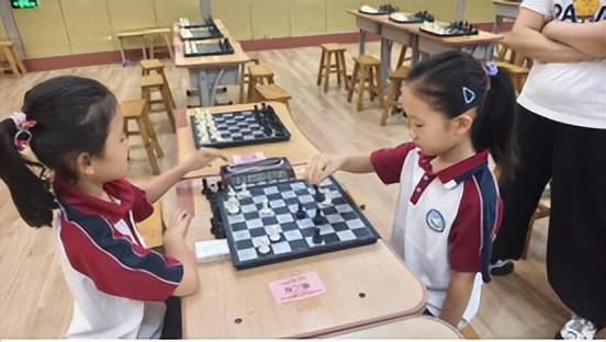 2025年莘县中小学国际象棋比赛在莘县实验小学精彩开赛(图3)