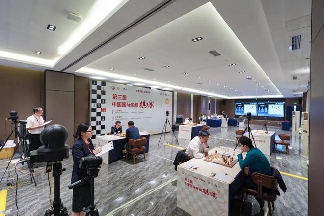 ‌2025第三届中国国际象棋棋王赛在邛崃闭幕卜祥志首夺冠军(图5)