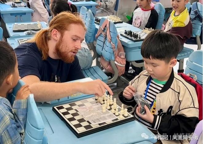 全国国际象棋“四进”活动蚌埠火热推进：跨洋暖流润珠城(图4)