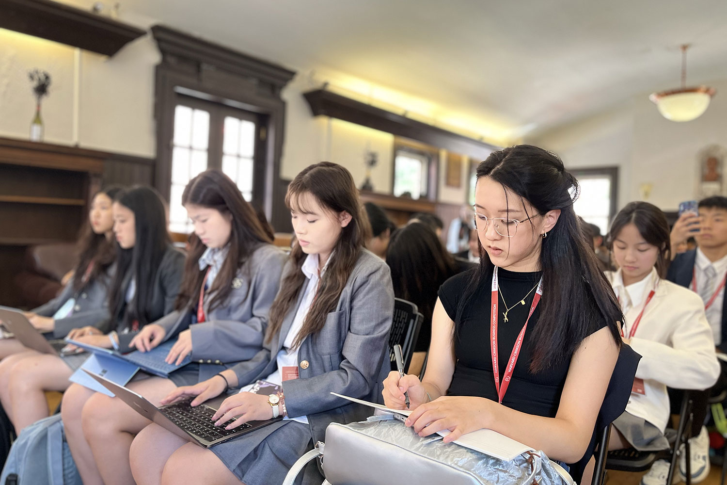 Harvard Crimson Business Competition(图3)