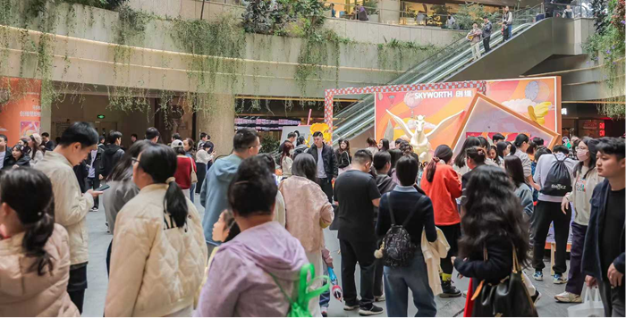 100万人次打卡名场面！创维「马到橙功」跨年展成深圳现象级地标(图4)